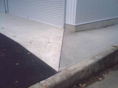 �R���g���X�g