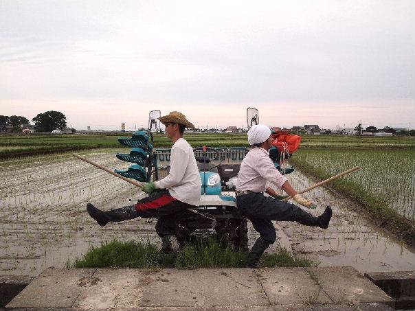 田植え完了の舞