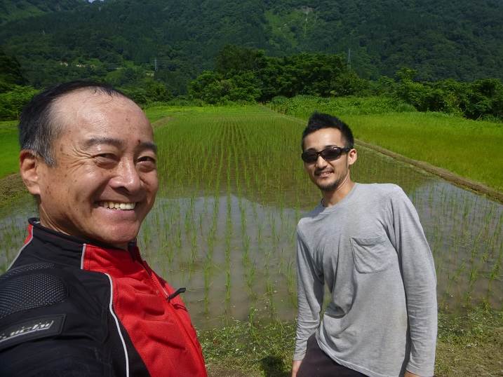 粟野秀