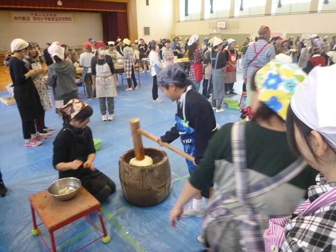 富陽小学校