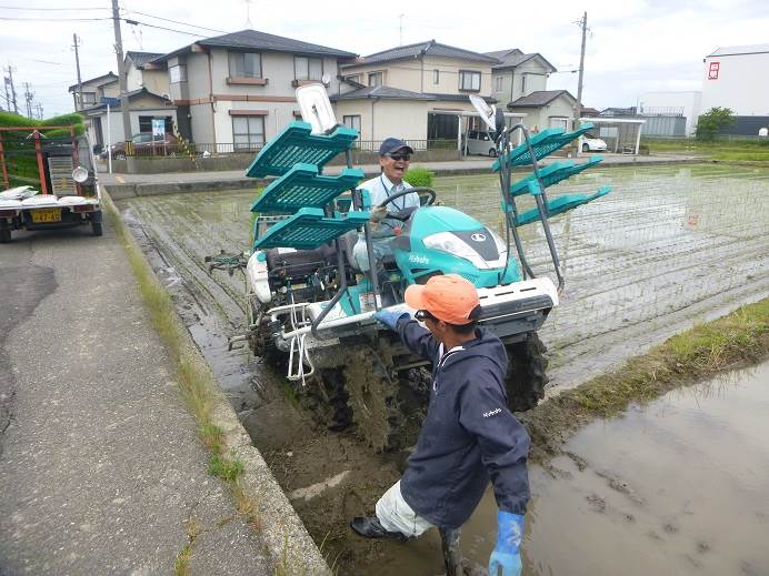 田植え機