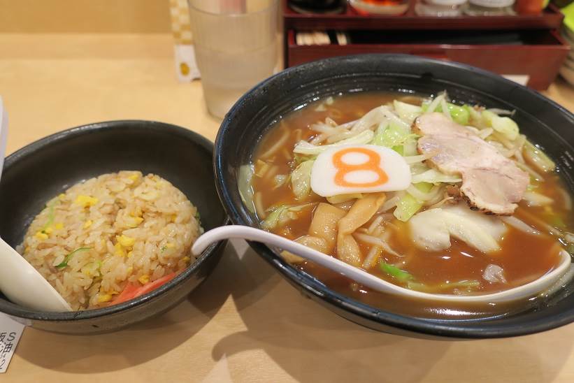 ８番ラーメン